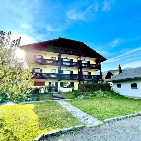Whats-App Self-Check-In - Villa Maria Theresia Bad Goisern Exterior foto