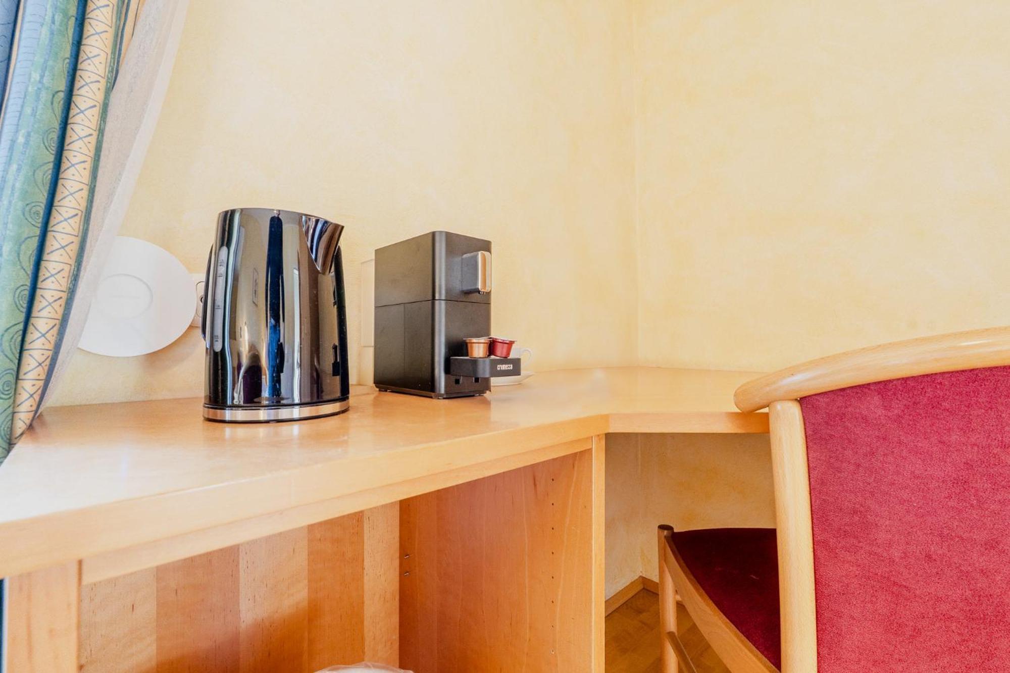 Whats-App Self-Check-In - Villa Maria Theresia Bad Goisern Habitación foto